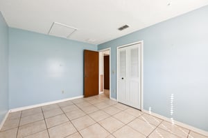 McKenny Ave-S2111-022.jpg