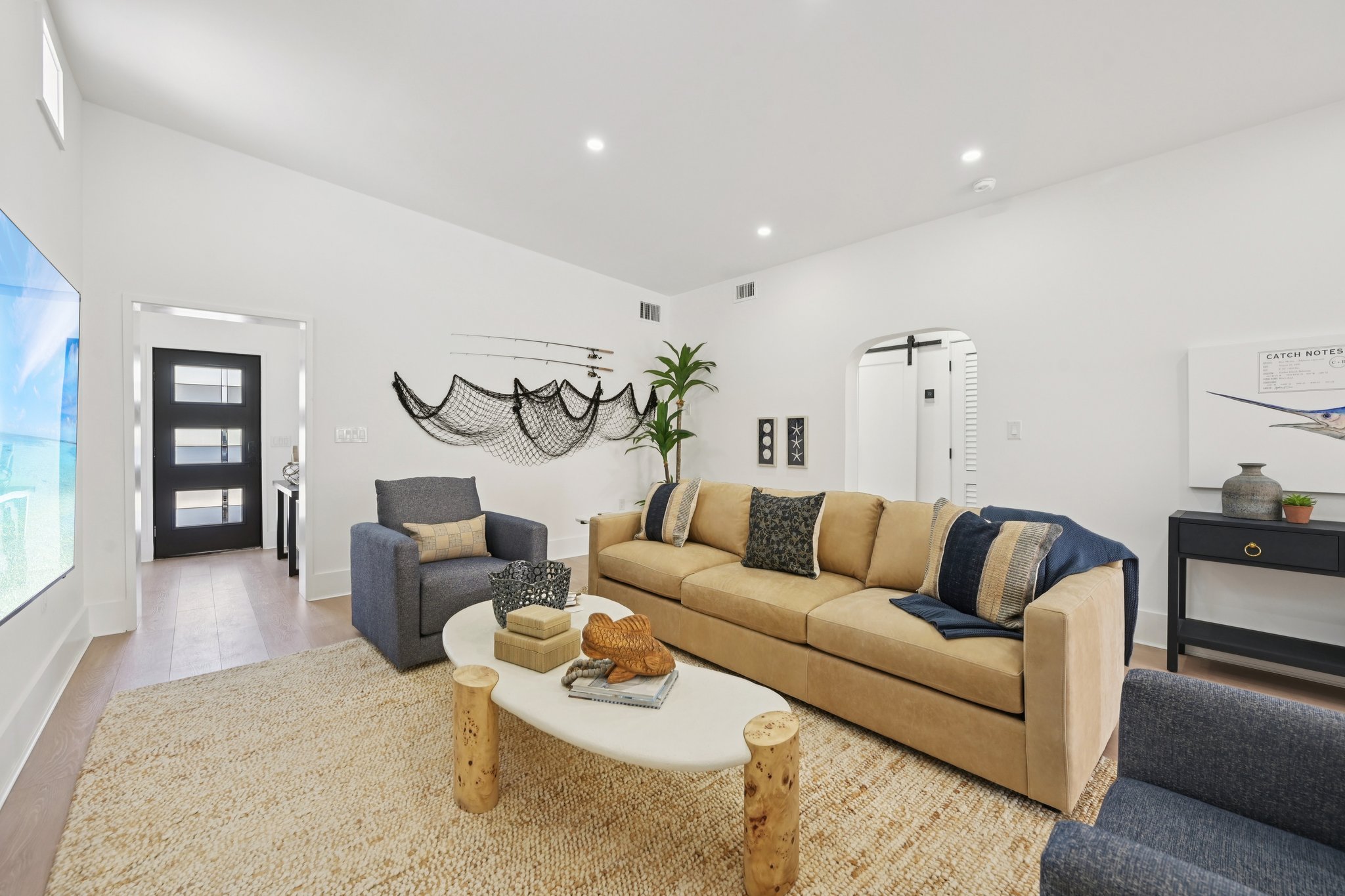 N Shore Dr-L1302-007.jpg