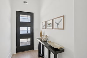 N Shore Dr-L1302-004.jpg