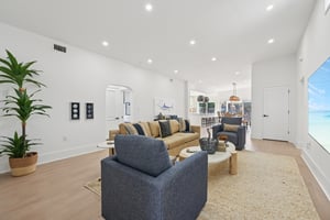 N Shore Dr-L1302-006.jpg