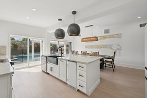 N Shore Dr-L1302-012.jpg