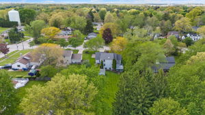  Photo 44