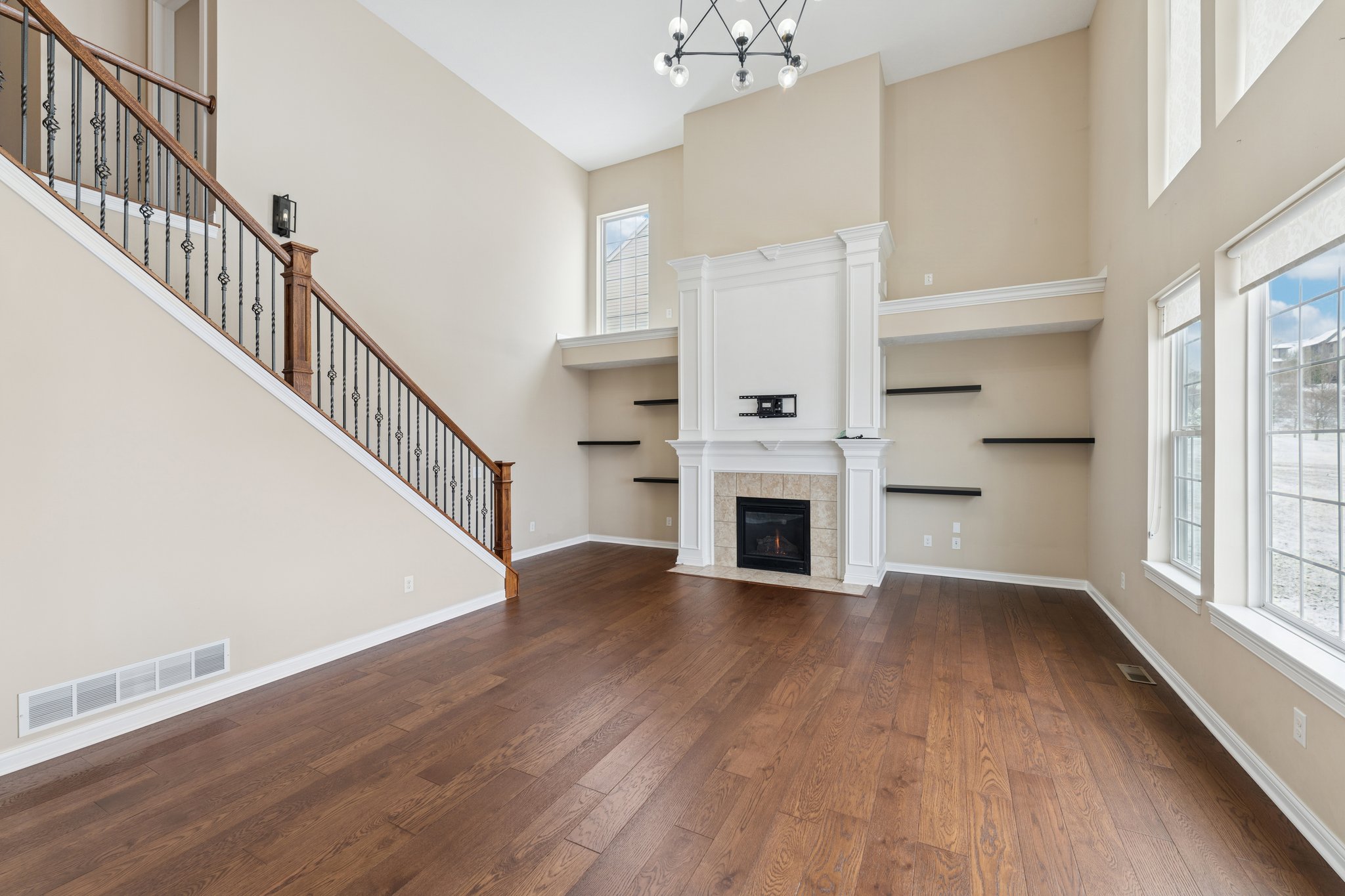 Somerby Cir-L2302-007.jpg