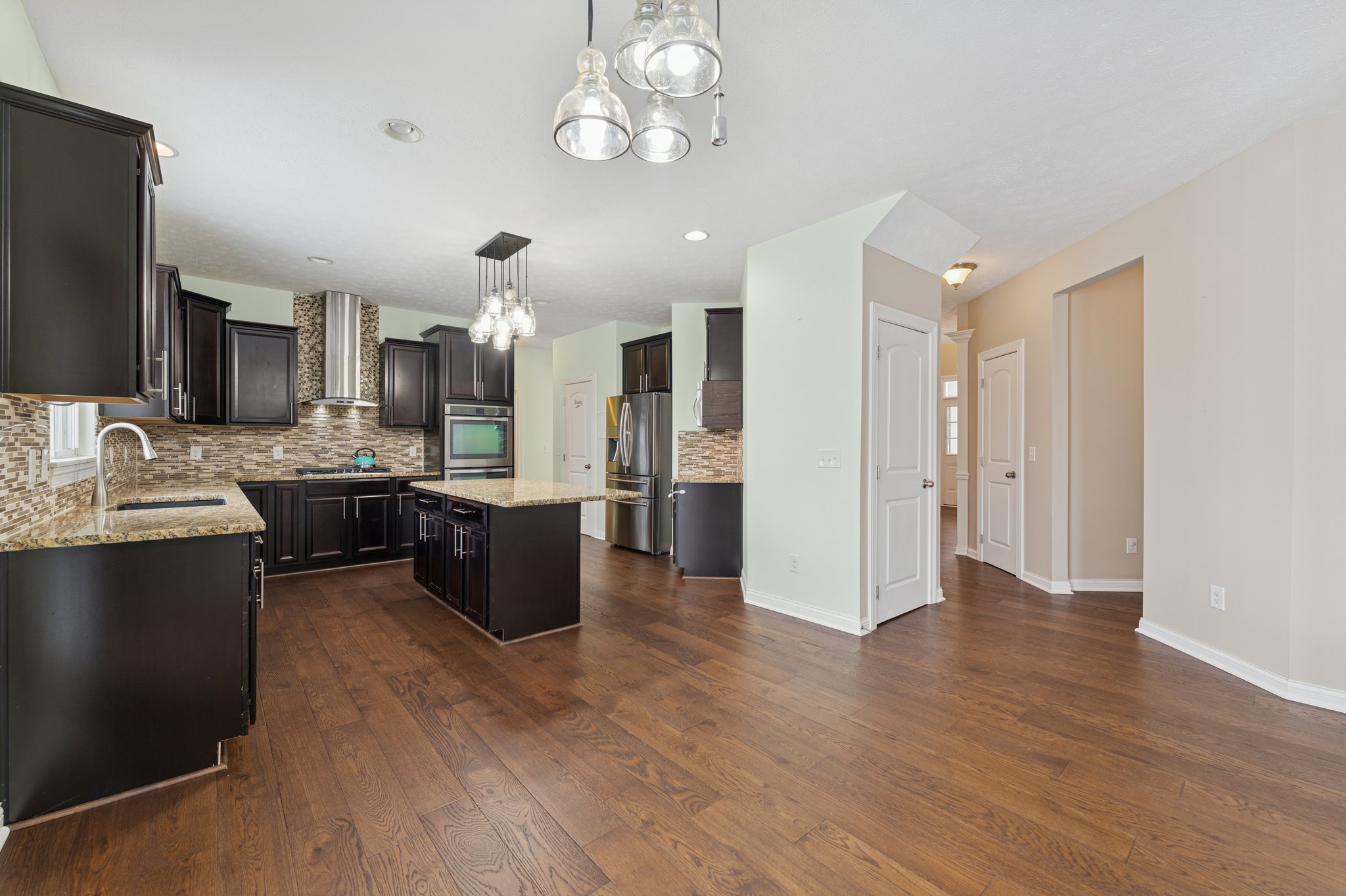 Somerby Cir-L2302-010.jpg