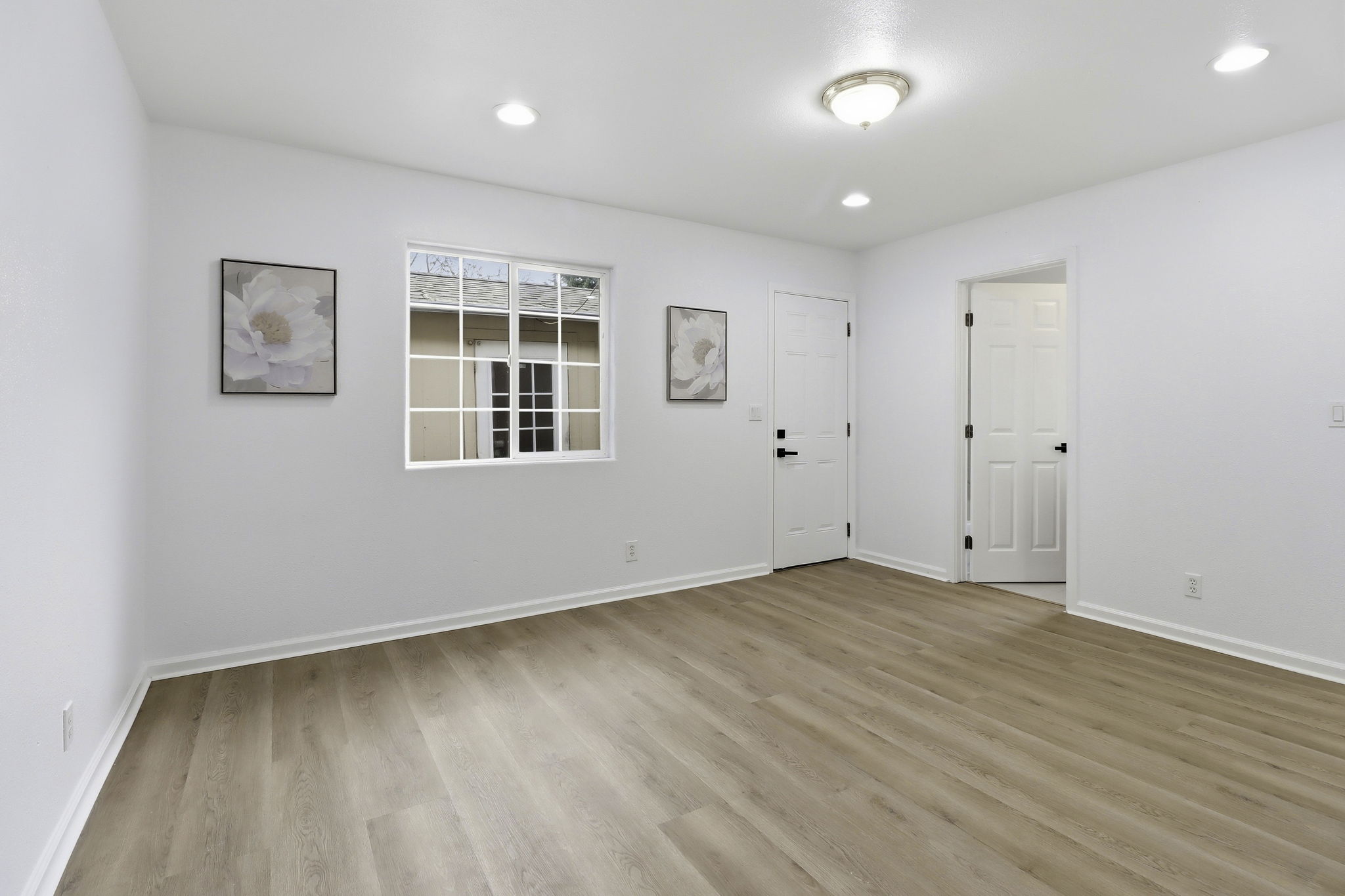 028_F8_866 Sylvandale Ave