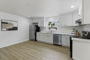 014_F8_866 Sylvandale Ave