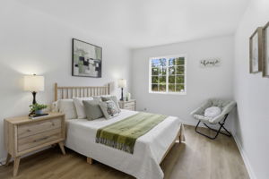 022_F8_866 Sylvandale Ave