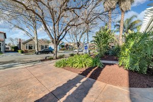 866 Willow Glen Way, San Jose, CA 95125, USA Photo 37