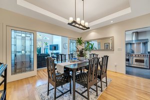 866 Willow Glen Way, San Jose, CA 95125, USA Photo 3