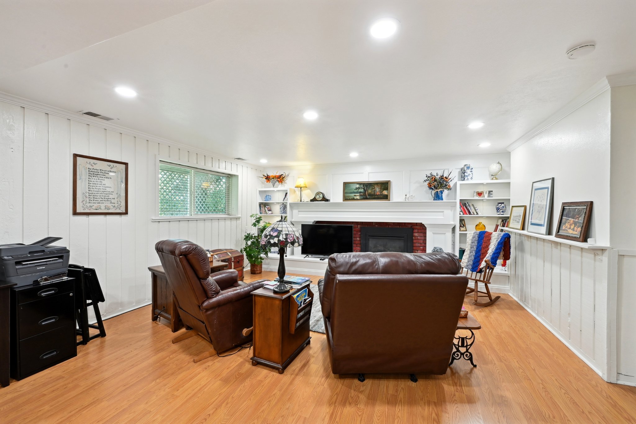 Large lower level family room.