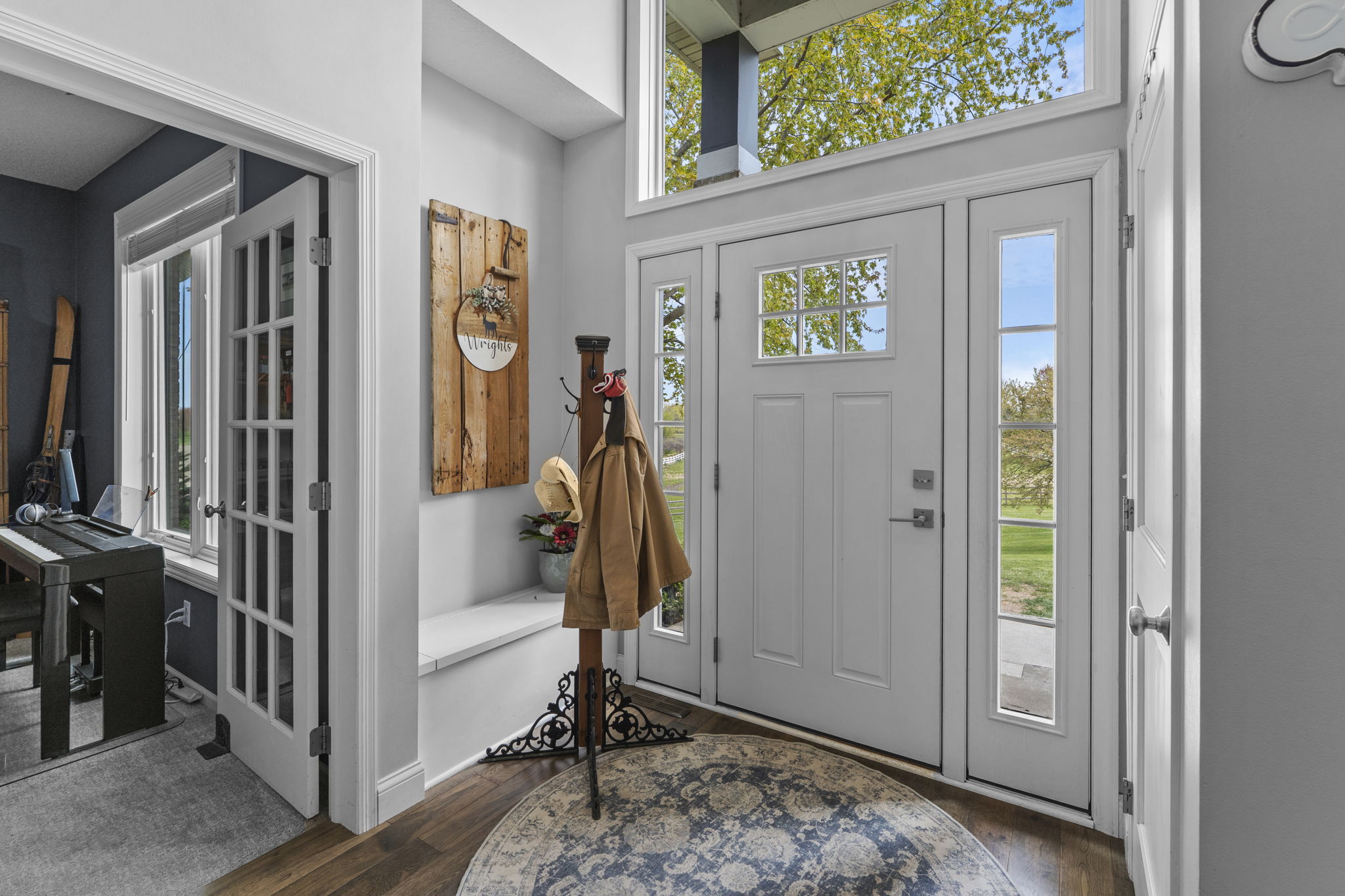  Photo 18