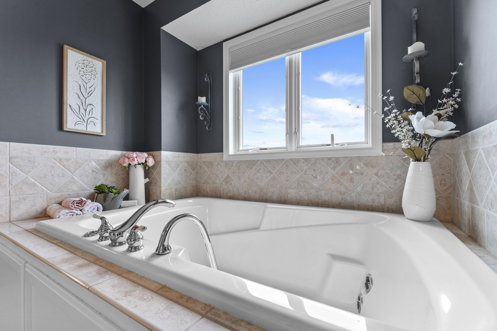  Photo 48