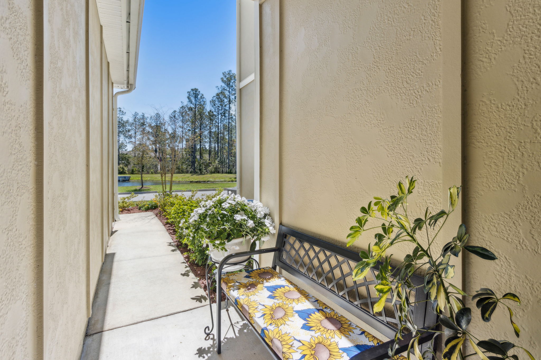 Front Entry Detail