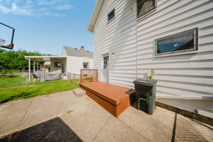  Photo 44