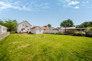  Photo 49