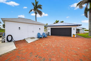 Front Exterior 4 of 4