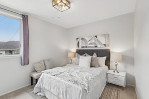 Serena Dr-S2306-019.jpg