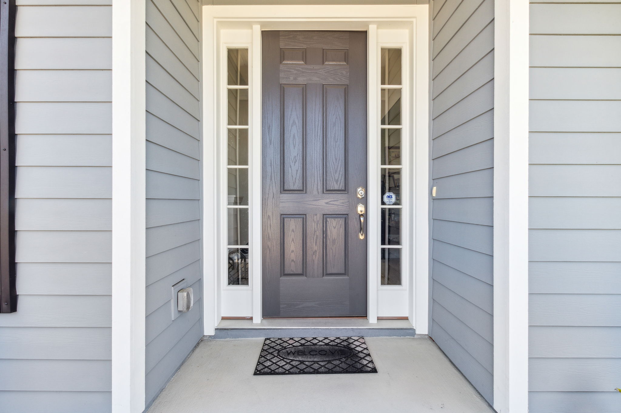 Front Entry Detail