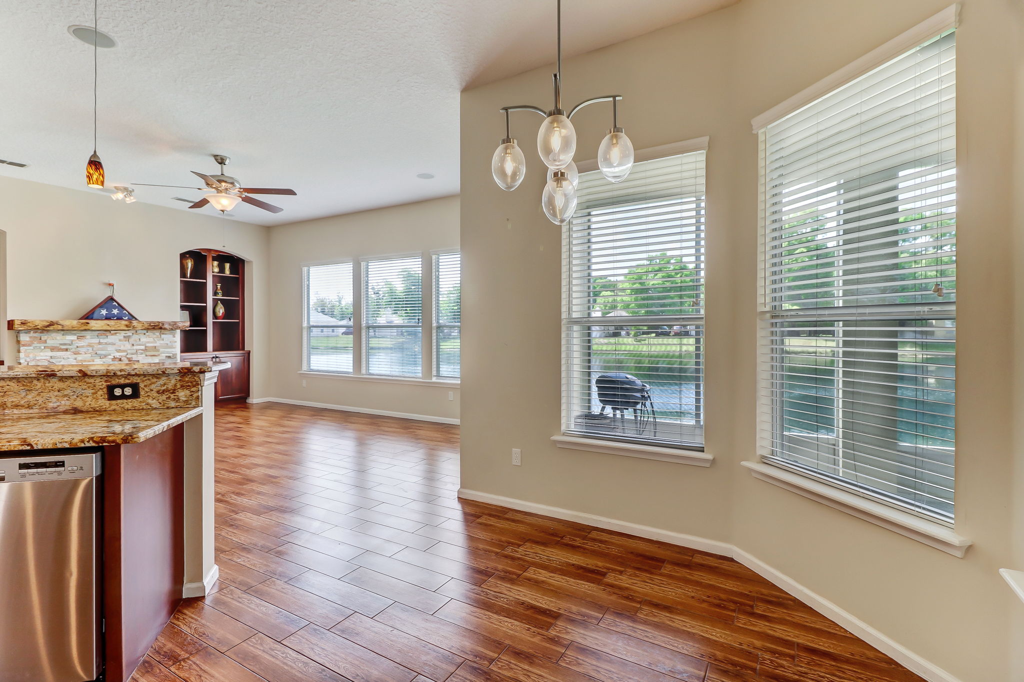 86777 Riverwood Dr, Yulee, FL 32097 ECVT