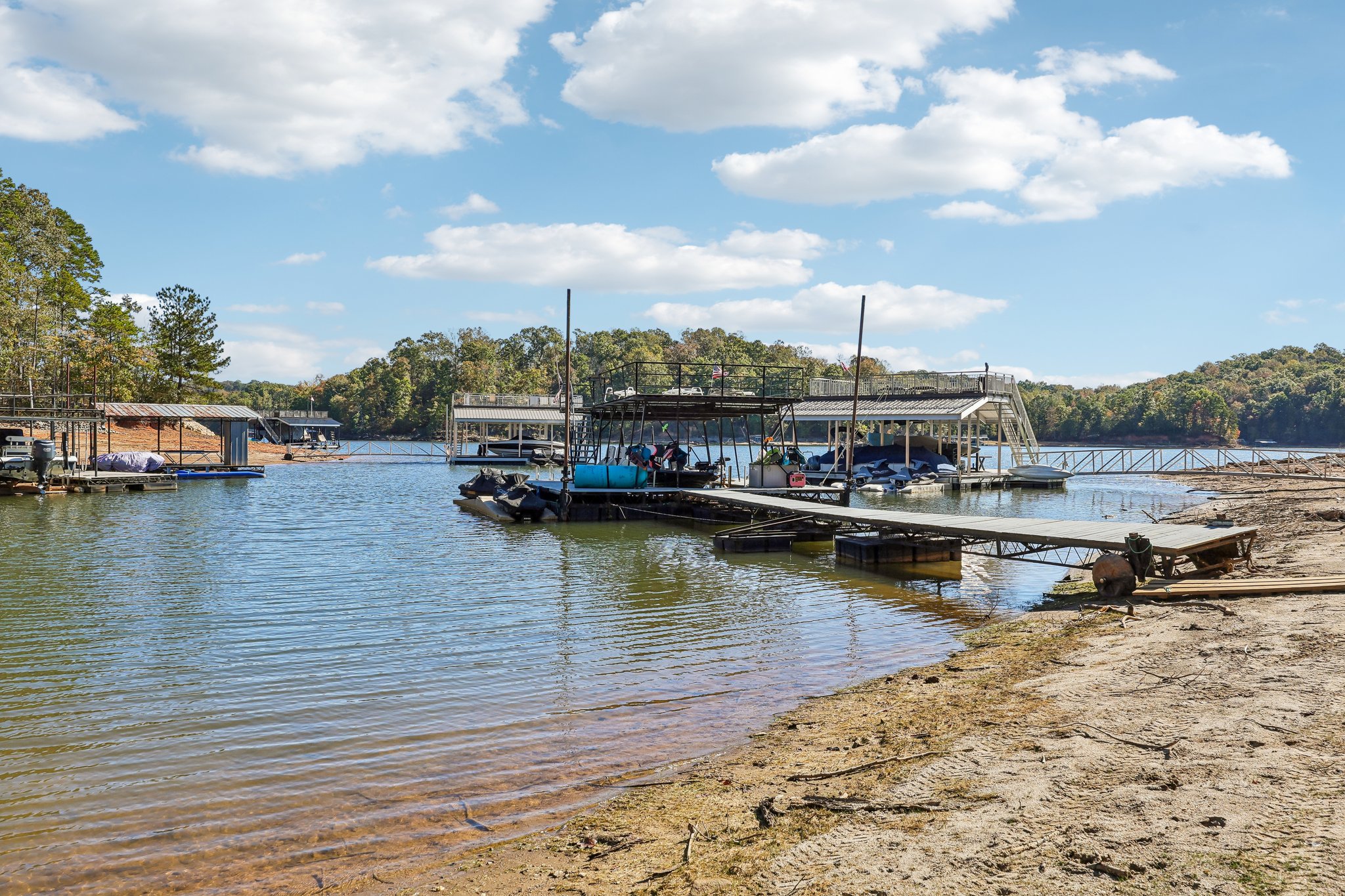 Chestatee Point-S2410-065.jpg