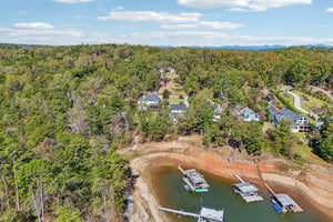 Chestatee Point-S2410-079.jpg
