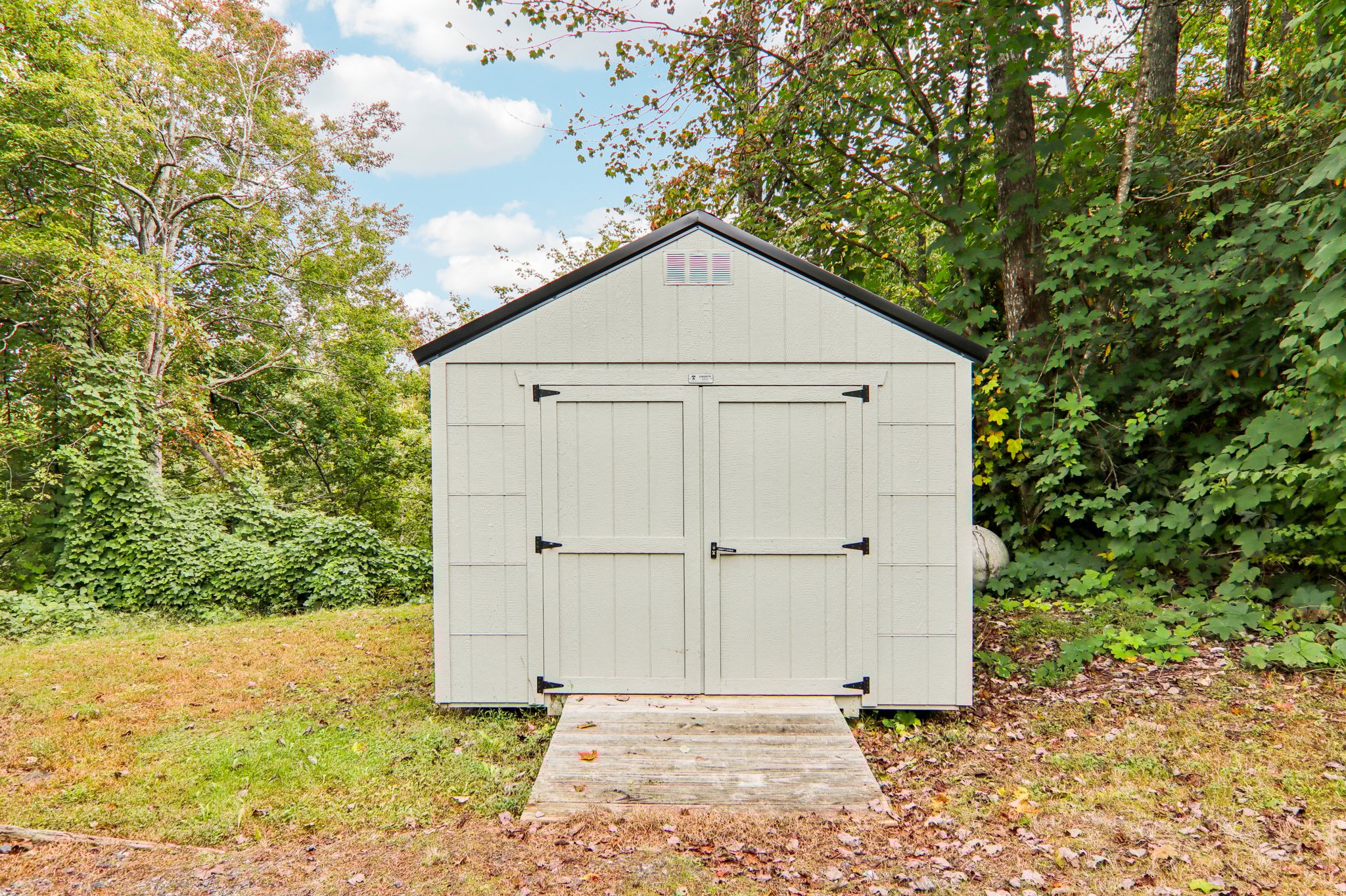 Hutch Mountain Rd-S0710-043.jpg