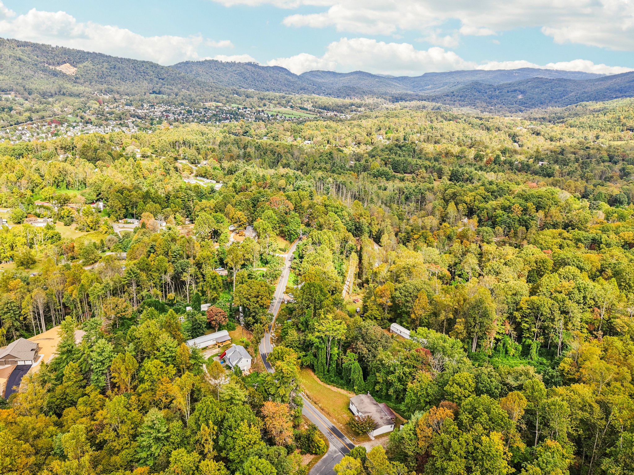 Hutch Mountain Rd-S0710-051.jpg