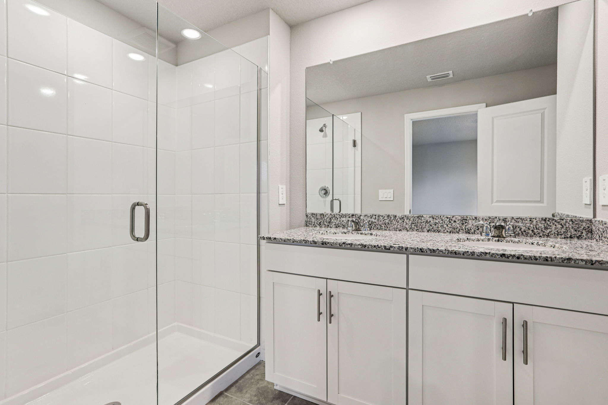 8834 Wild Pine Court-025