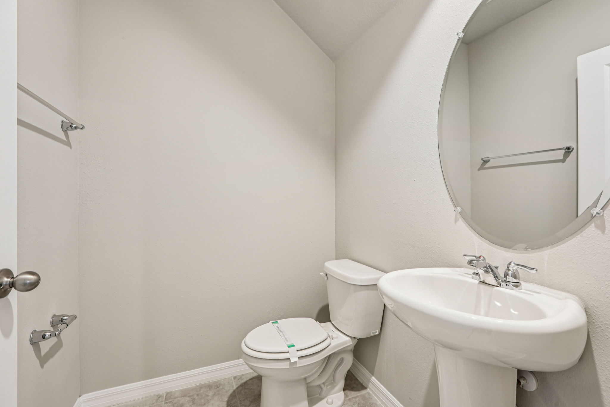 8649C Cypress Leaf Pl-016