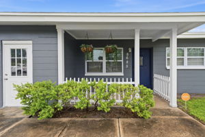 Exteriors (8)