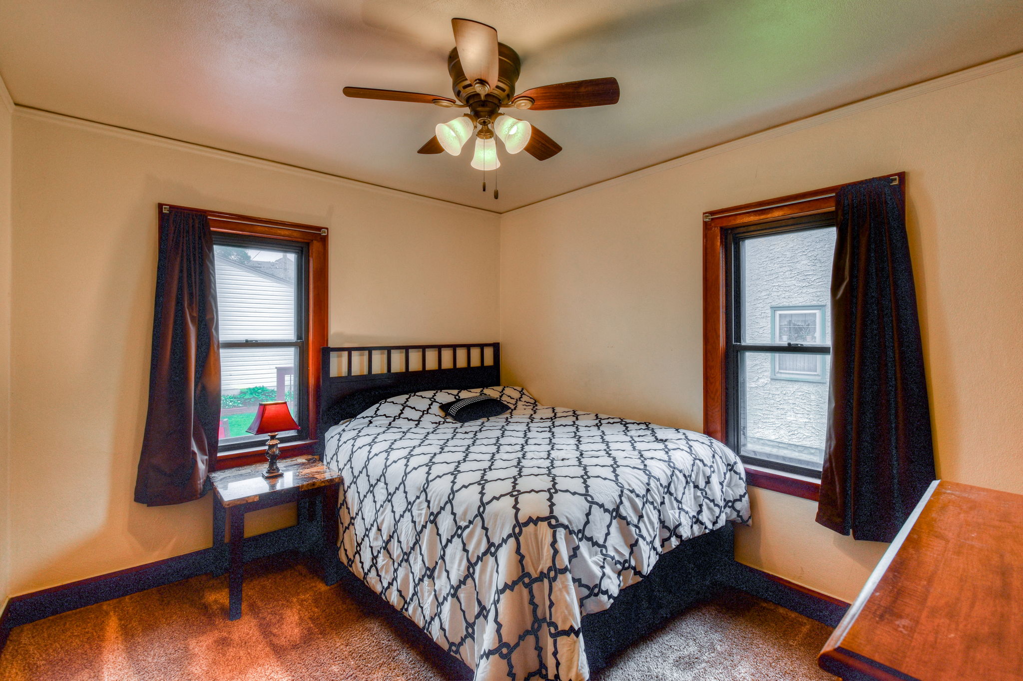  869 Hall Ave, Saint Paul, MN 55107, US Photo 12