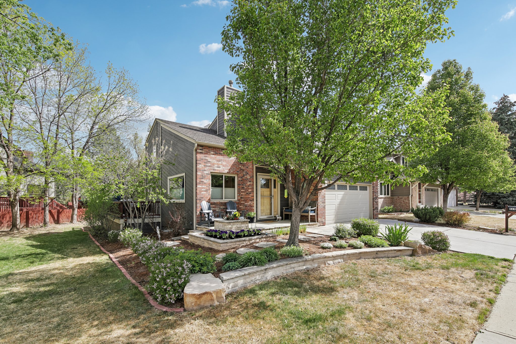 W Barberry Cir-S3004-003.jpg