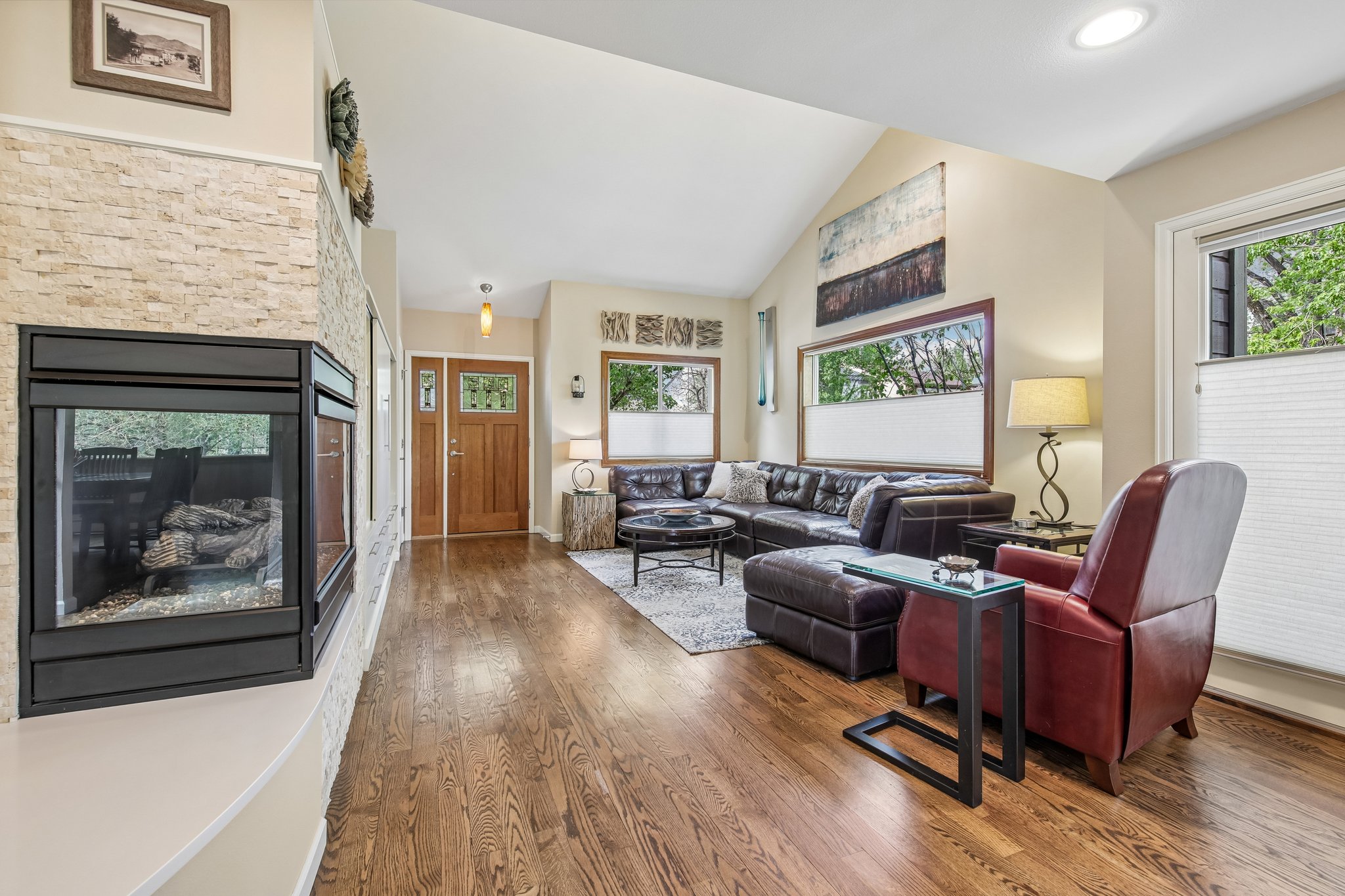 W Barberry Cir-S3004-008.jpg