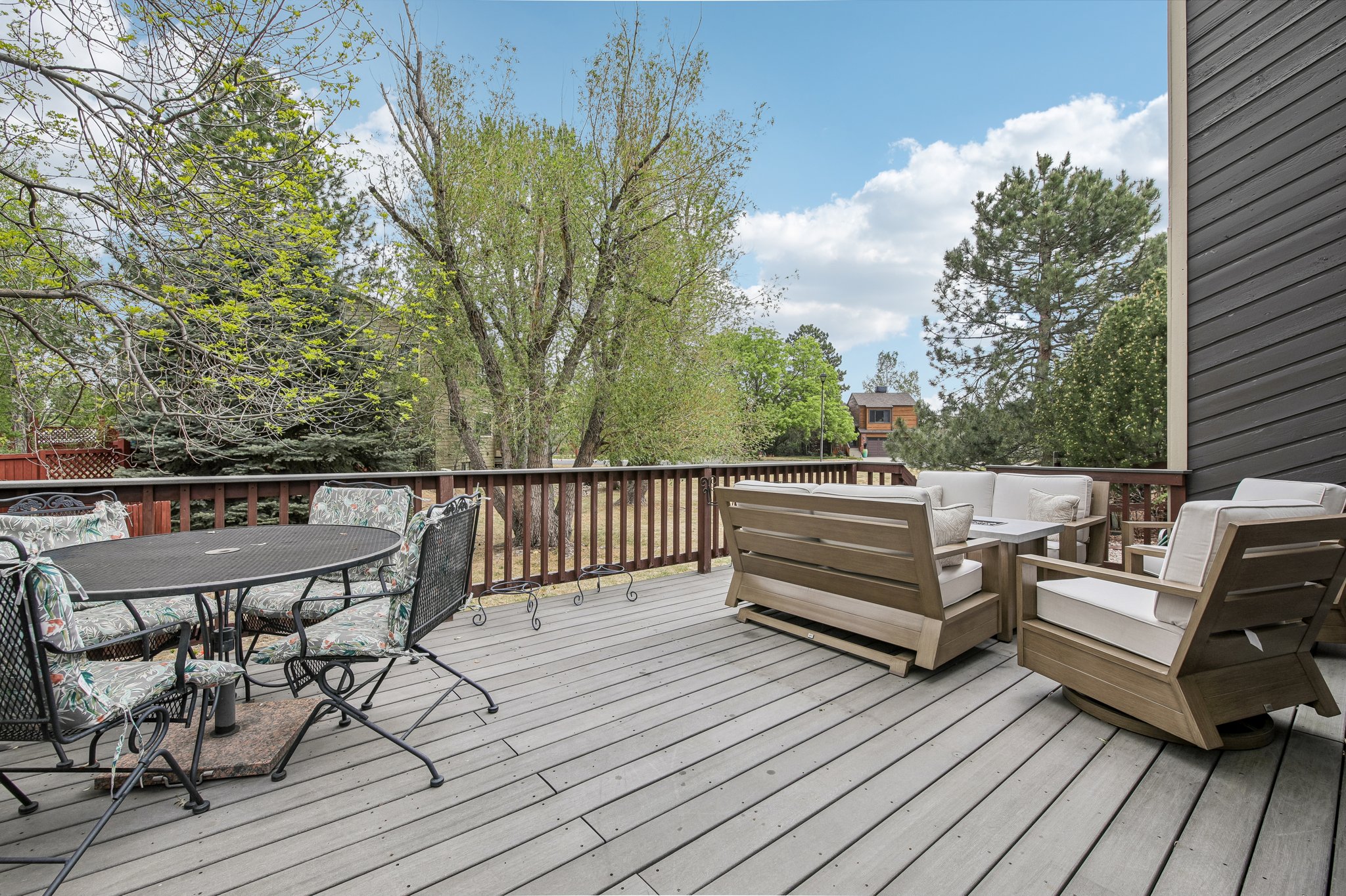 W Barberry Cir-S3004-039.jpg
