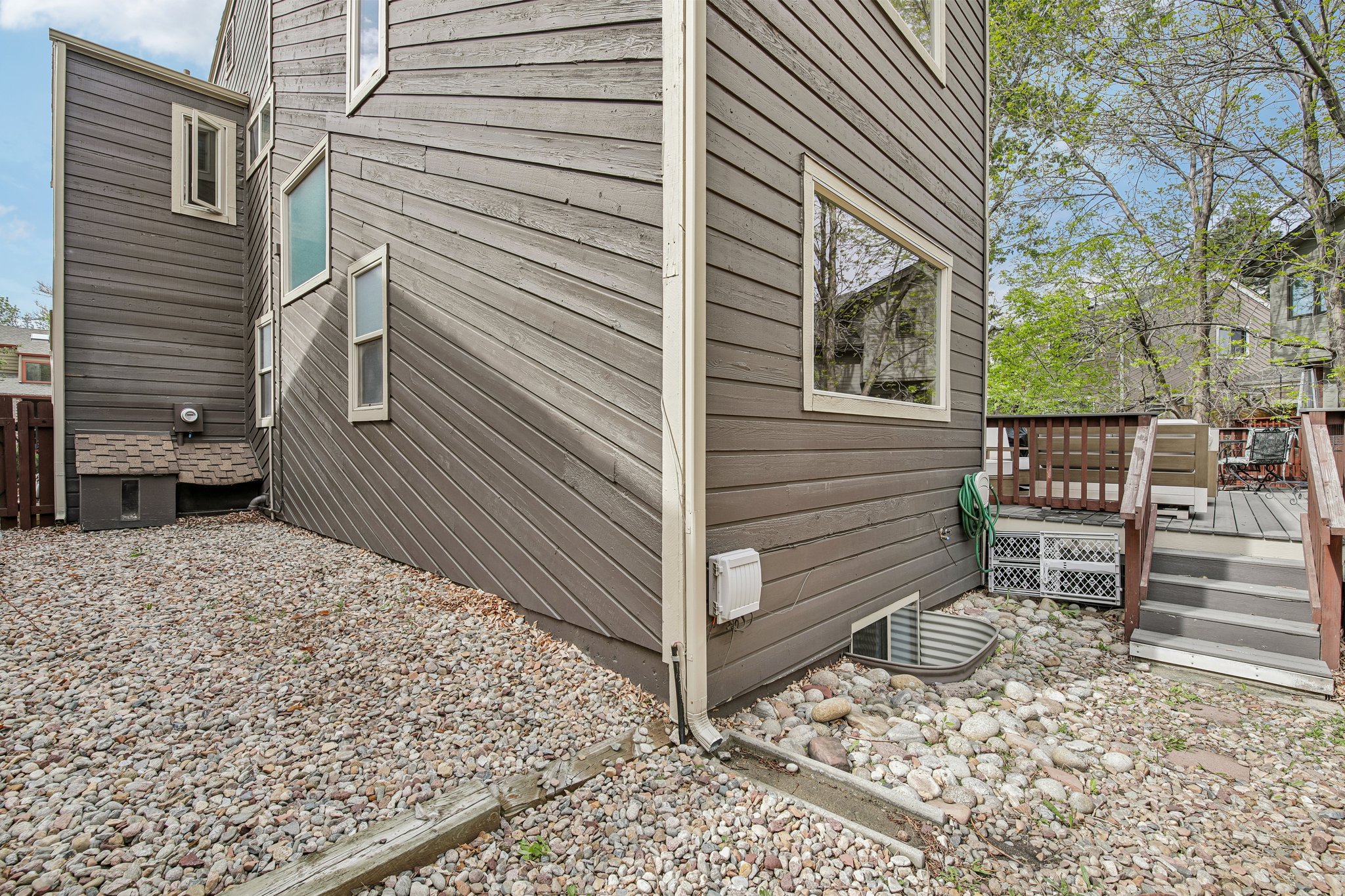 W Barberry Cir-S3004-043.jpg