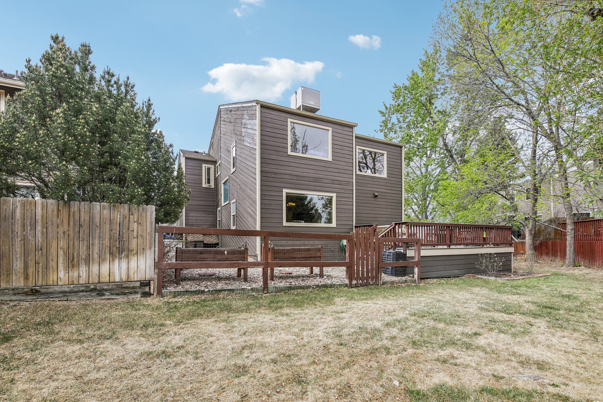 W Barberry Cir-S3004-047.jpg