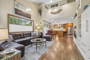 W Barberry Cir-S3004-006.jpg