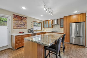 W Barberry Cir-S3004-012.jpg