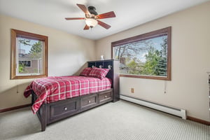 W Barberry Cir-S3004-020.jpg