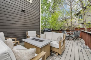 W Barberry Cir-S3004-042.jpg