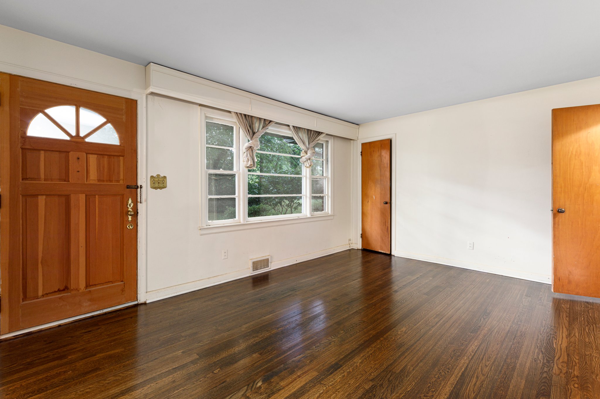 869 Wintergreen Ln, Decatur, GA 30033, USA Photo 7