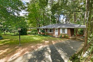 869 Wintergreen Ln, Decatur, GA 30033, USA Photo 1