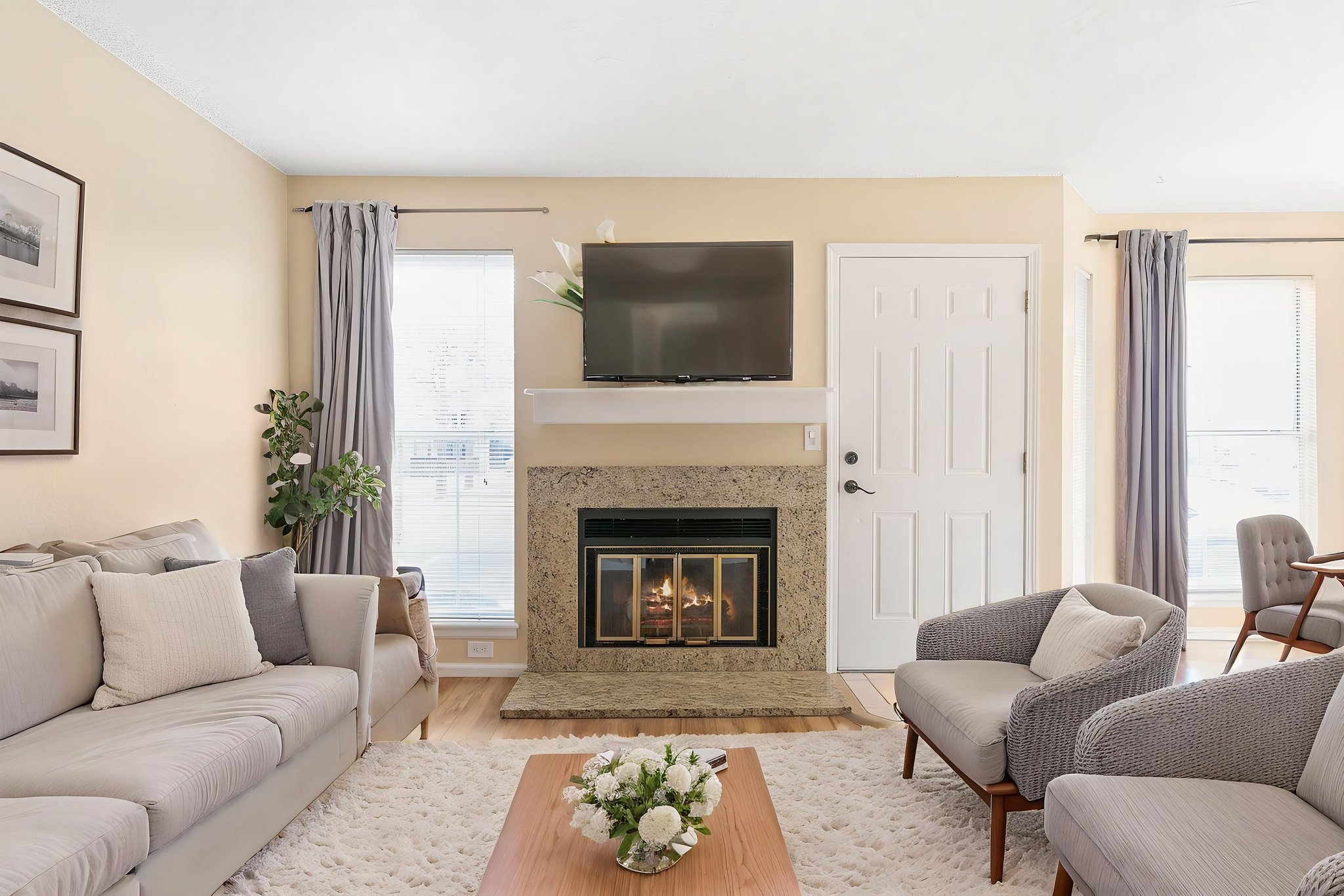 8690_Allison_St-98 virtually staged.jpeg