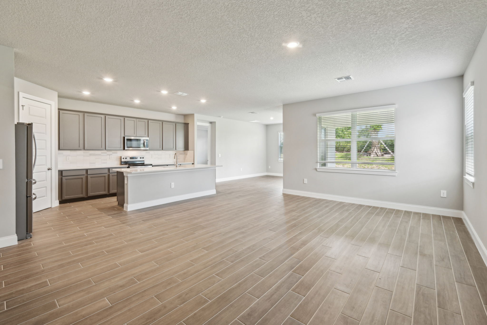 South Florida- Azalea- 8690 Dahlia Circle, Port St. Lucie, FL 34986 -008