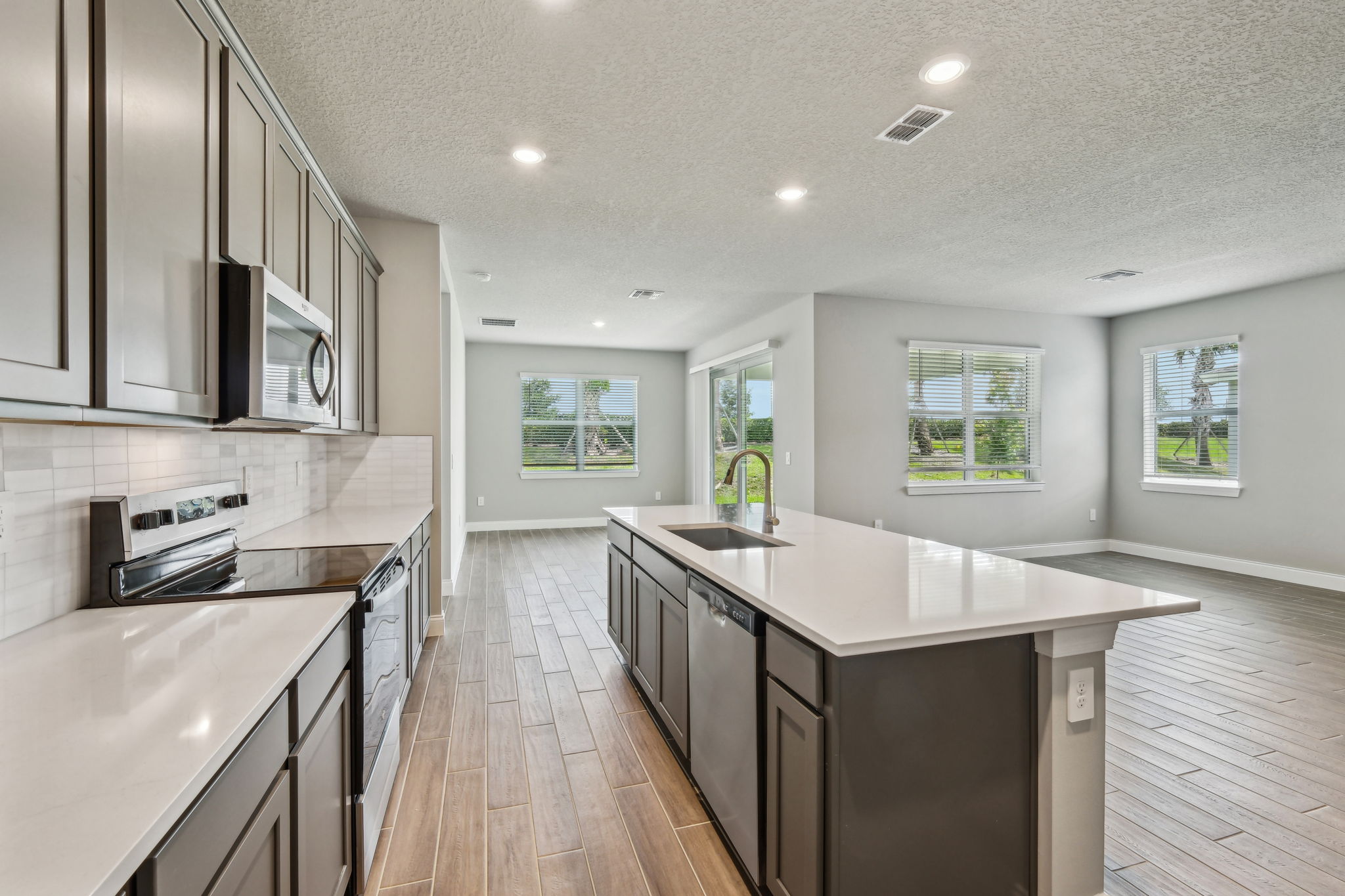 South Florida- Azalea- 8690 Dahlia Circle, Port St. Lucie, FL 34986 -014