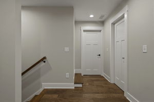  Photo 37
