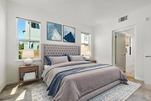 024_87 Bassett St