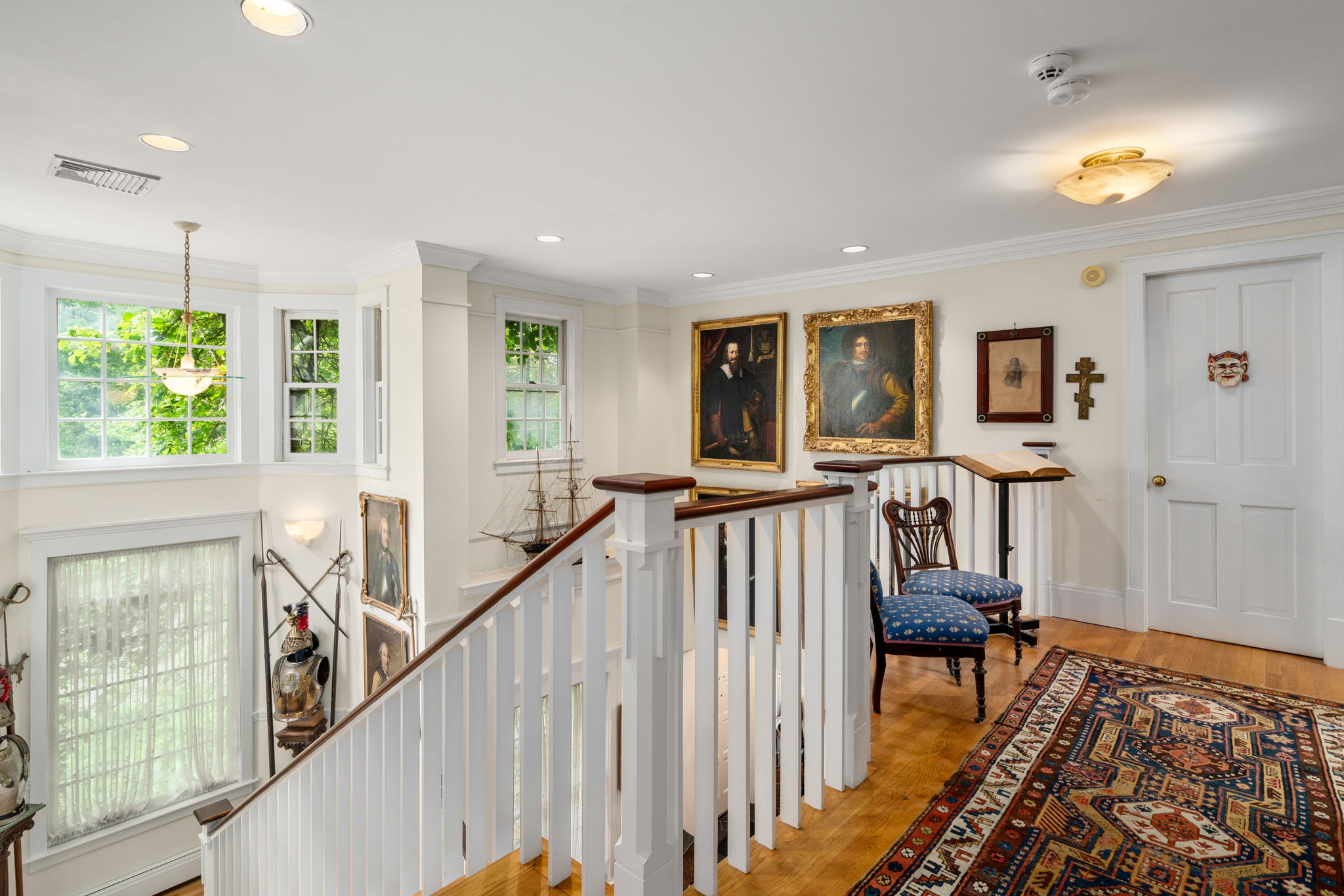 Interior (6 of 27)