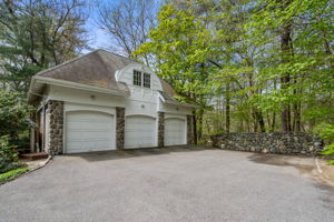 Exterior (1 of 13)