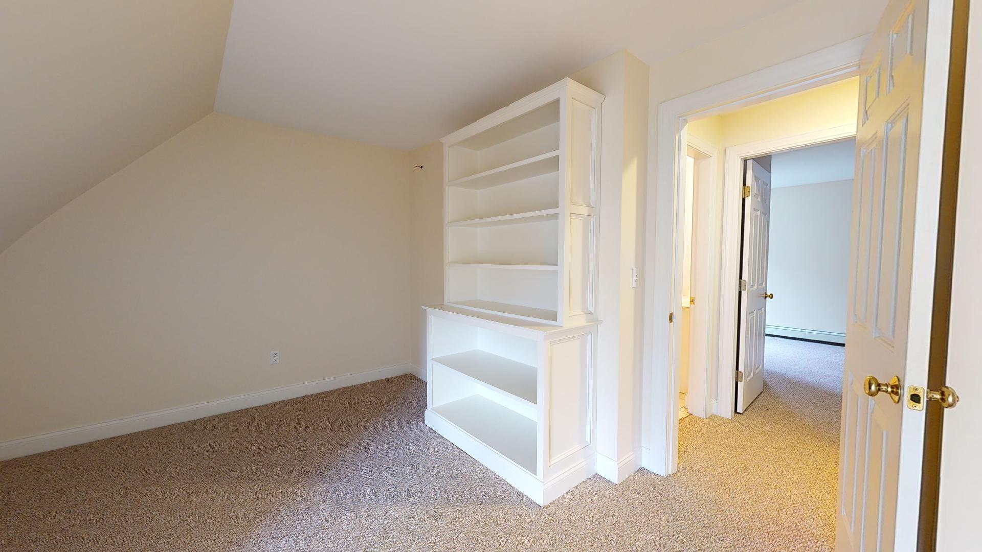  87 Delaware Ct, Portland, ME 04103, US Photo 21